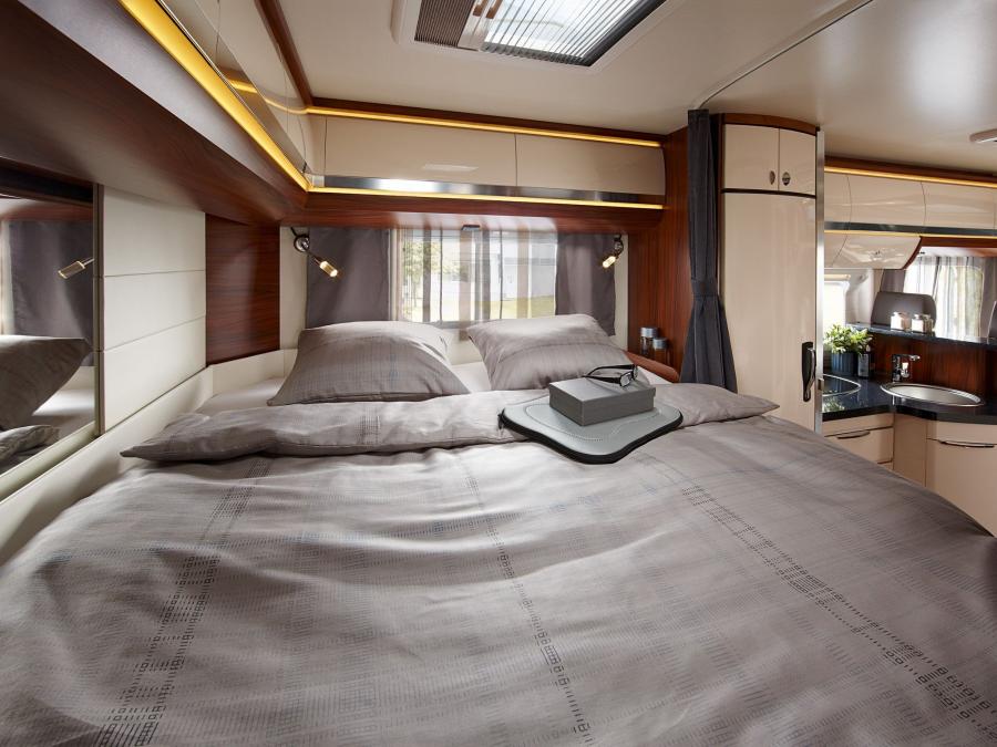 Интерьер Hobby Premium Van 2013 года  (фото 9 из 18)